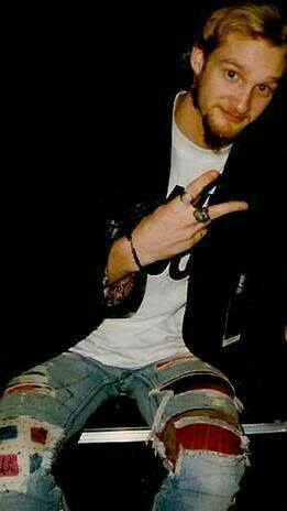 tumblr_mpt00wk8RH1qj5z09o1_400